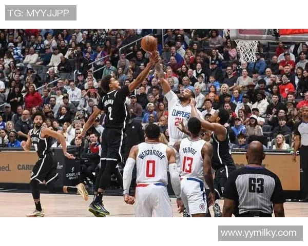 2021年2月3日篮网与快船激战回顾精彩瞬间与赛后分析 2021年2月3日篮网与快船激战回顾精彩瞬间与赛后分析